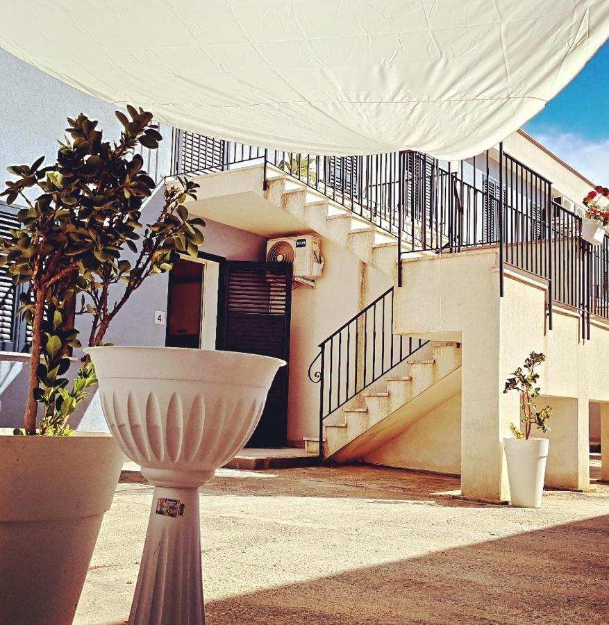 Sud 12 - Ville Sul Mediterraneo Apart Hotel Mazara del Vallo Exterior foto